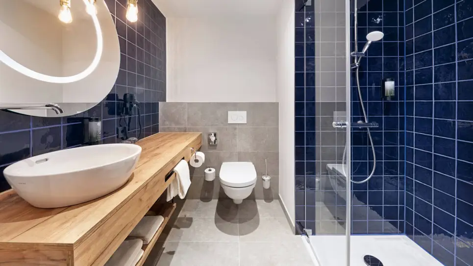 Comfort twin-bed room bathroom - H2 Hotel Düsseldorf City