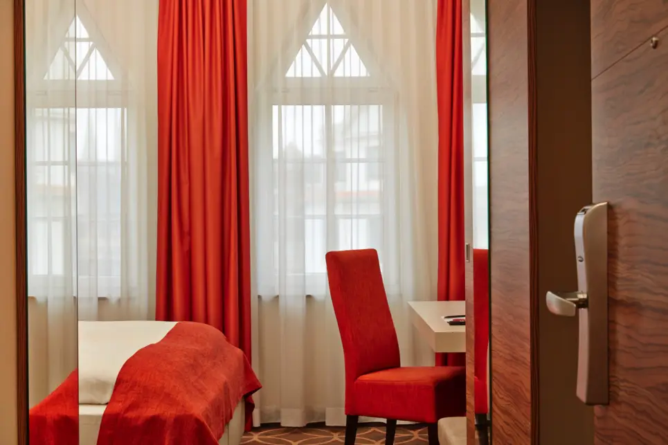 Deluxe Zimmer im H+ Hotel Lübeck - Offizielle Webseite